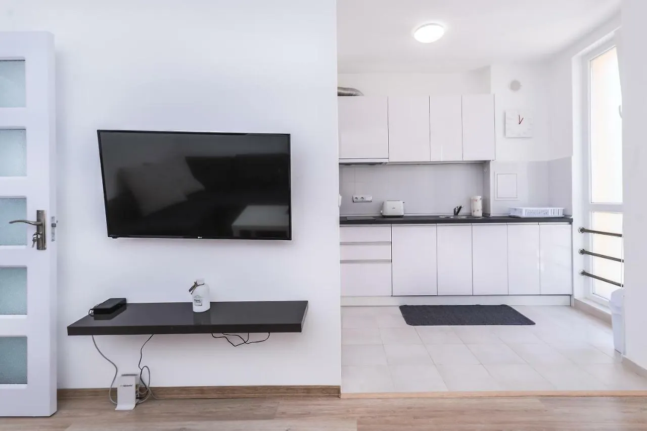 Cinecitta - One Bedroom Lion'S Bridge Apartment ソフィア